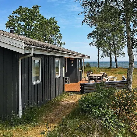 Casa de Férias 8 Person In Nex Snogebæk
