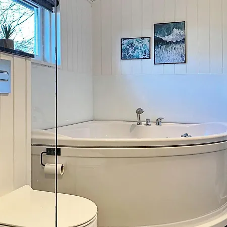 Holiday home 8 Person In Nex Snogebaek