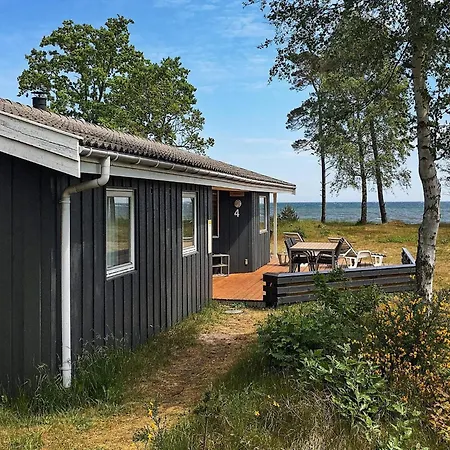 Semesterbostad Beachfront Bliss In - By Traum Snogebæk