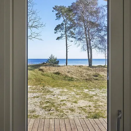 Beachfront Bliss In - By Traum Semesterbostad